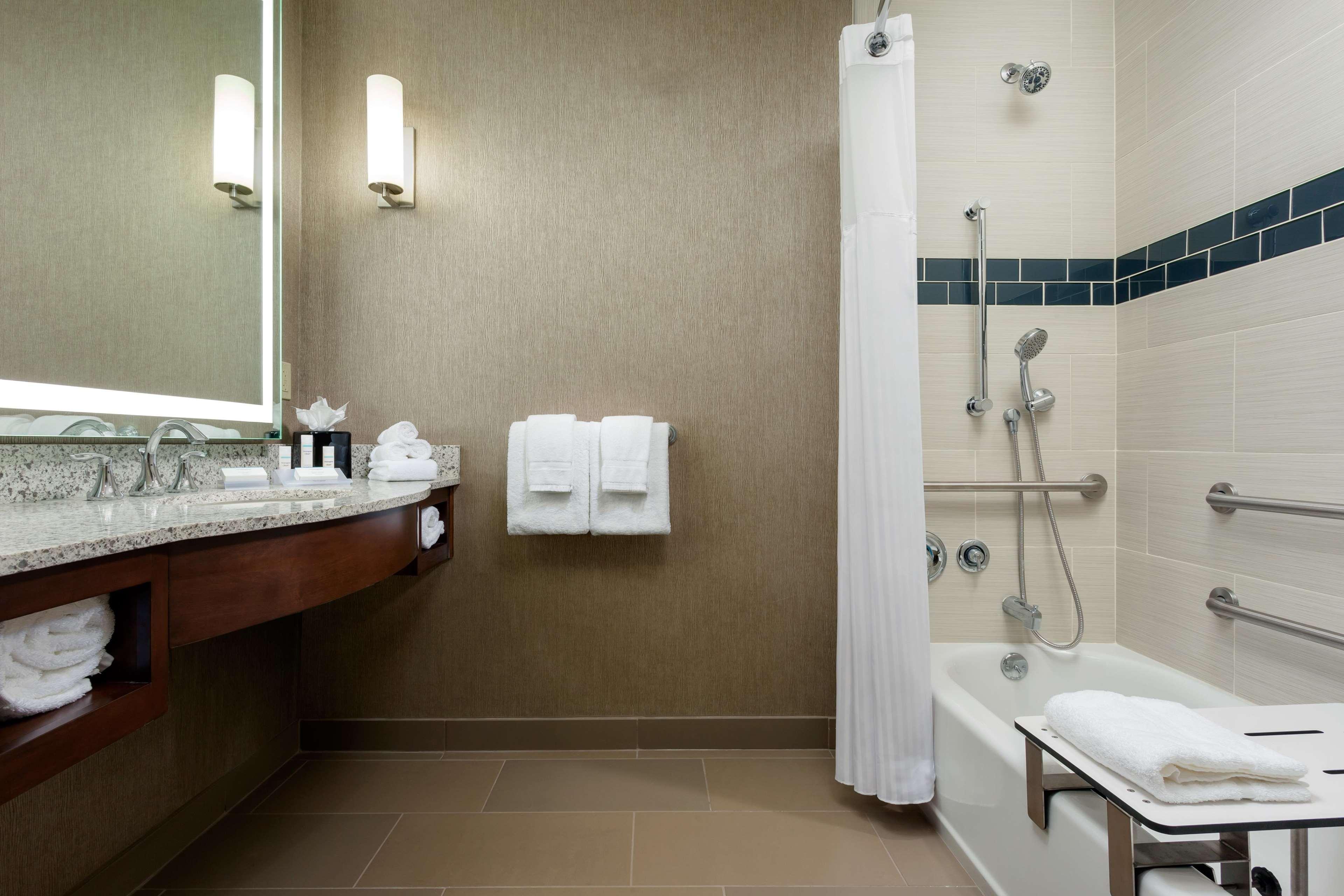 Hilton Garden Inn Пало Алто Екстериор снимка