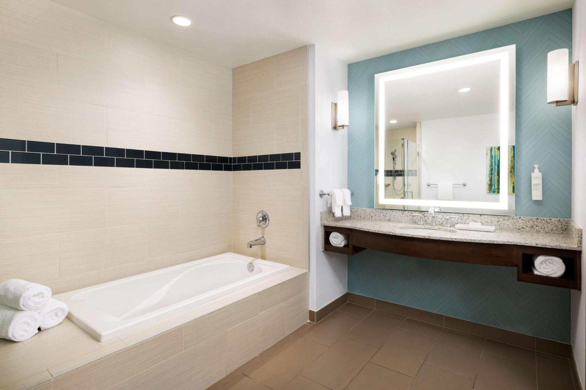Hilton Garden Inn Пало Алто Екстериор снимка